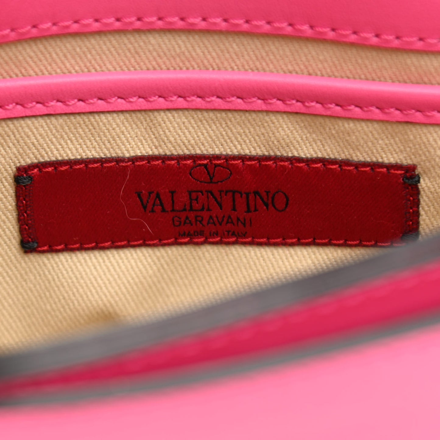 Vitello Rockstud Flap Crossbody Bag Peony