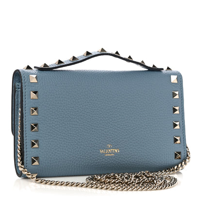 Valentino Garavani Pebbled Calfskin Rockstud Flip Lock Wallet On Chain Niagara 3 of 10