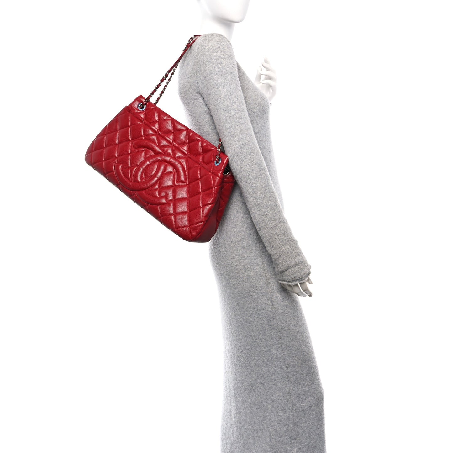 Caviar Quilted Timeless CC Soft Tote Red