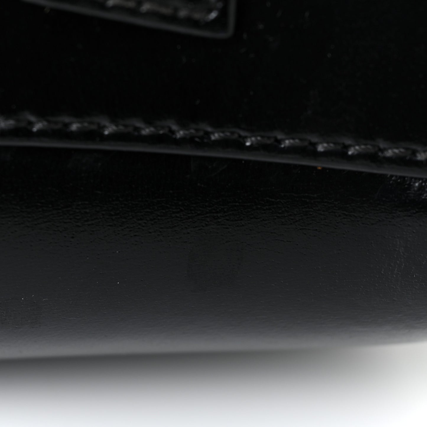 Shiny Lord Calfskin Small Antigona Black