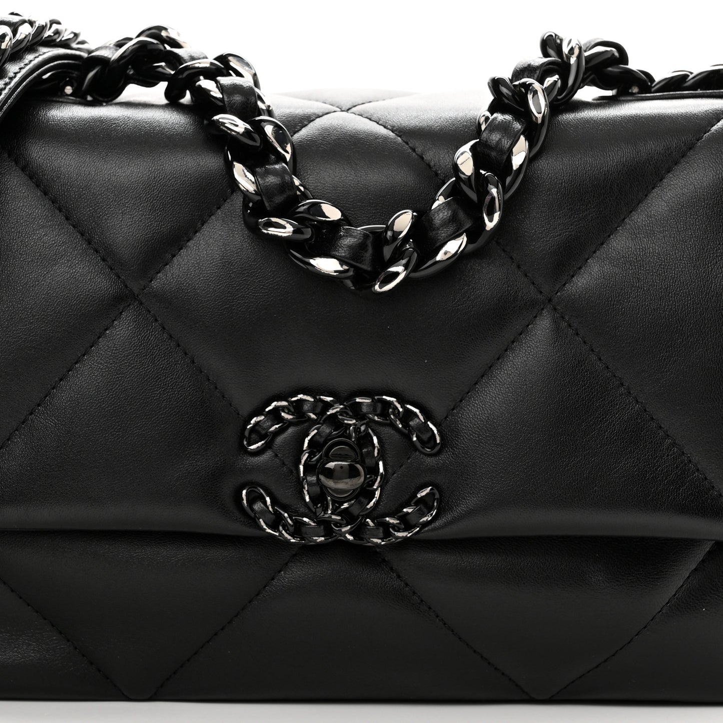 Lambskin Quilted Medium Chanel 19 Flap So Black