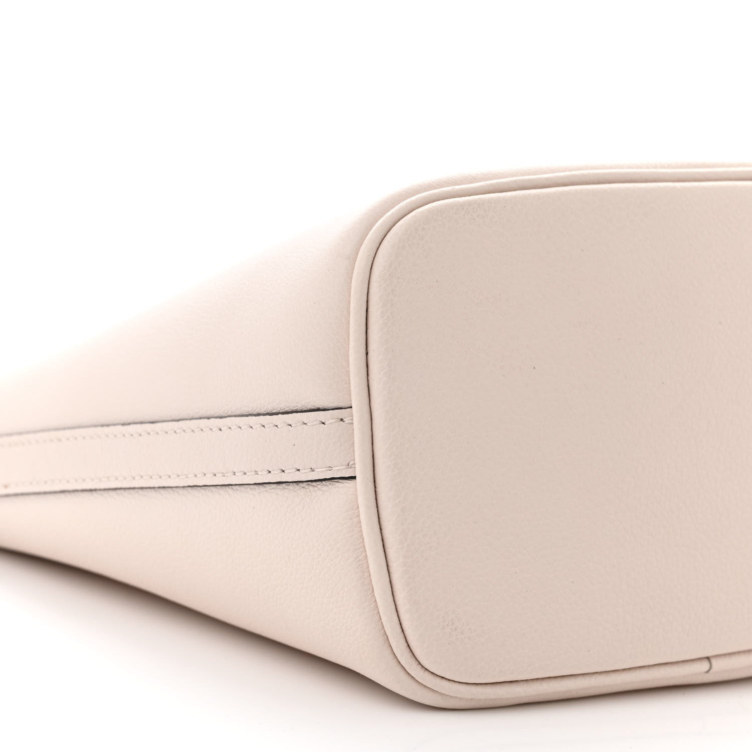 Louis Vuitton Grained Calfskin Lock and Walk Bucket Quartz 9 of 15