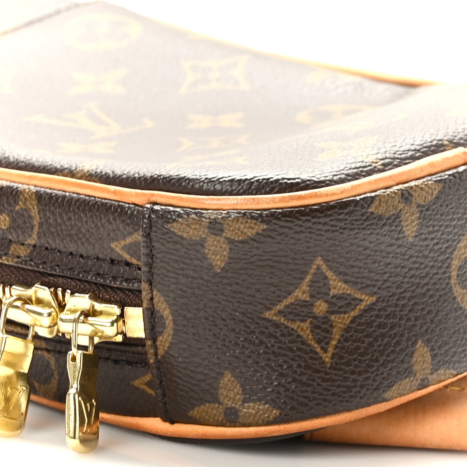 Louis Vuitton Monogram Pochette Gange 7 of 8