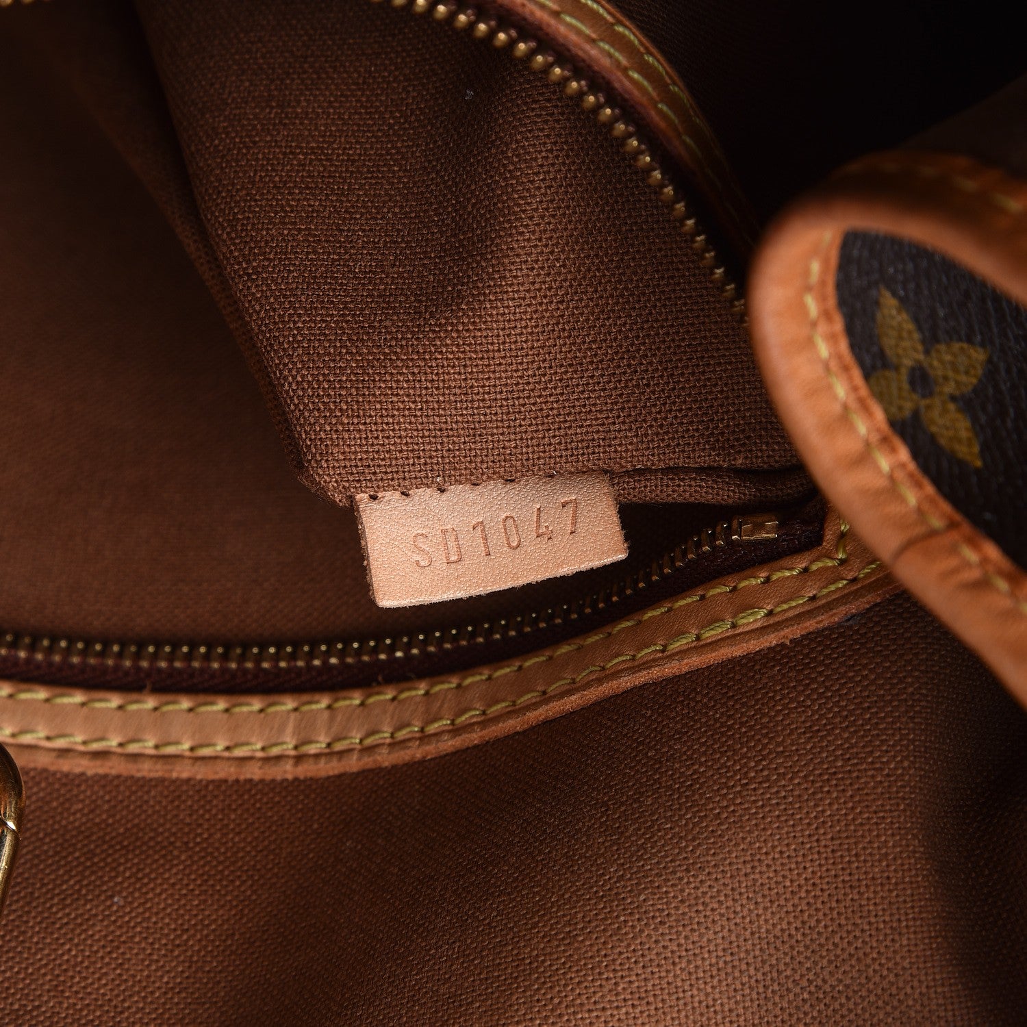 Louis Vuitton Monogram Batignolles Horizontal 7 of 13