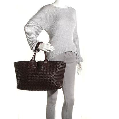 Bottega Veneta Nappa Intrecciato Medium Cabat Ebano 2 of 8