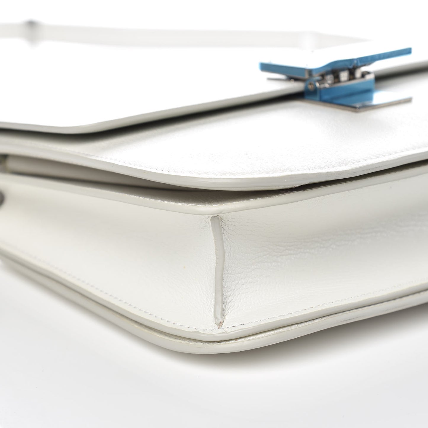 Goatskin Medium Classic Box Flap Bag White