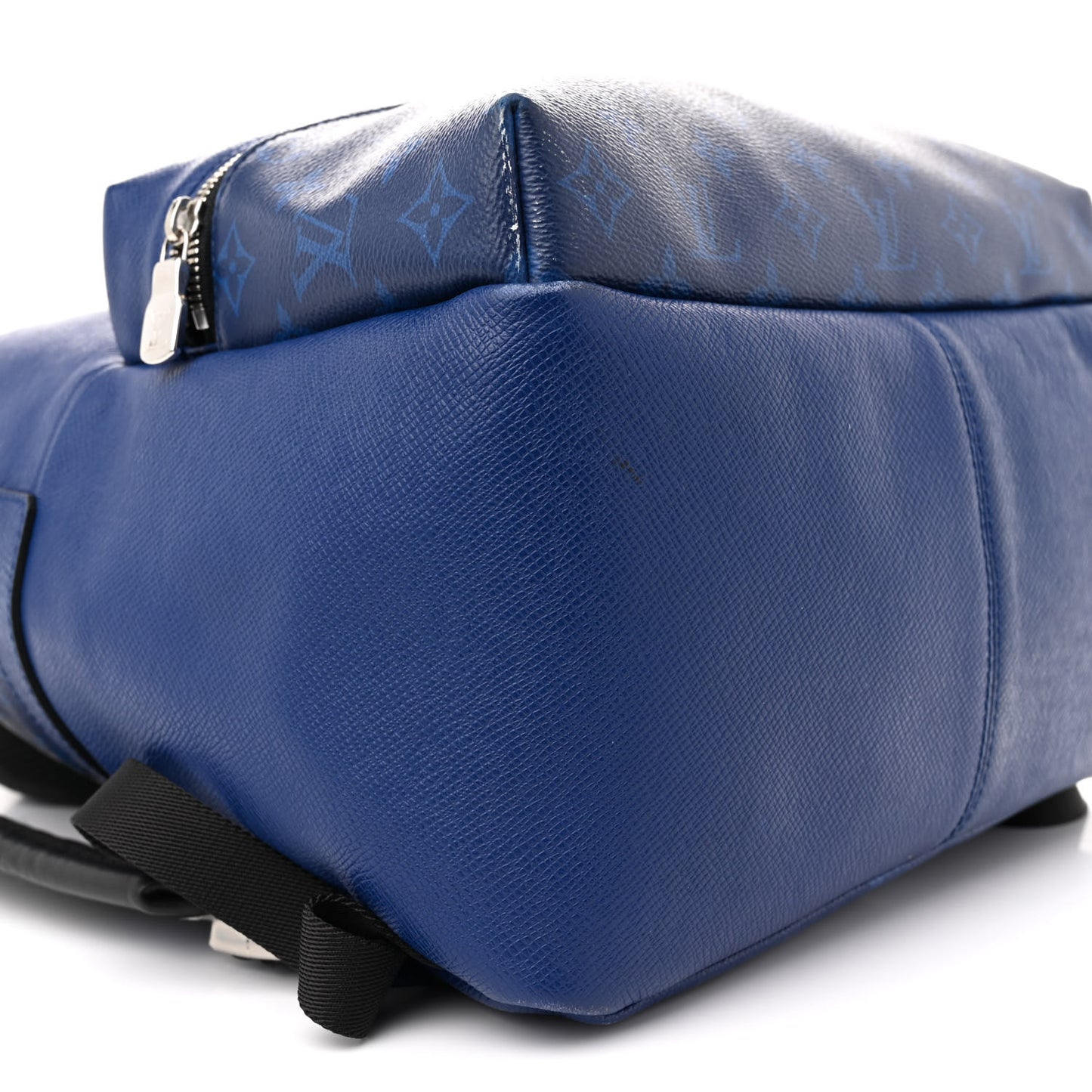 Taiga Monogram Discovery Backpack PM Cobalt