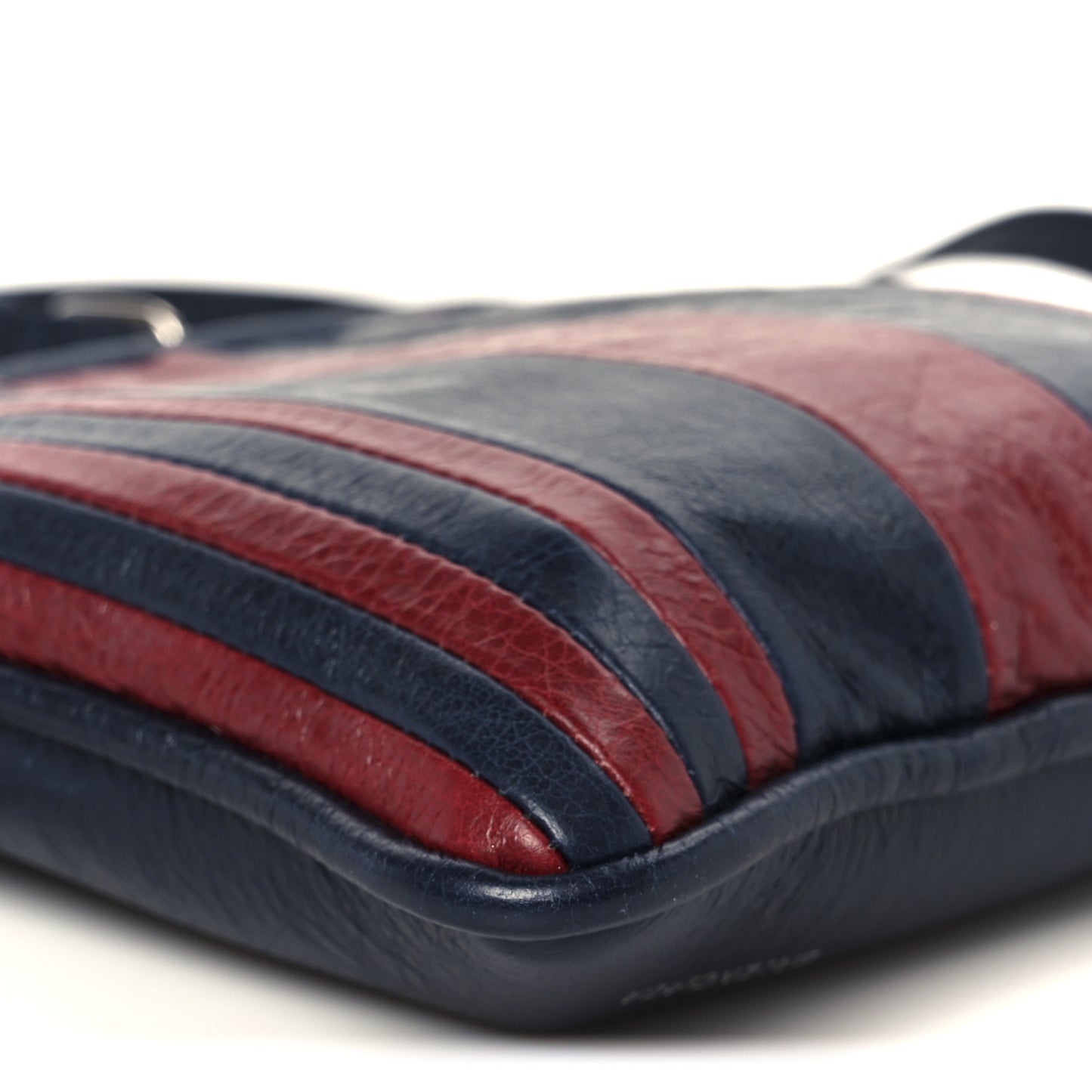 Agneau XS Cushion Square Crossbody Dark Night Red