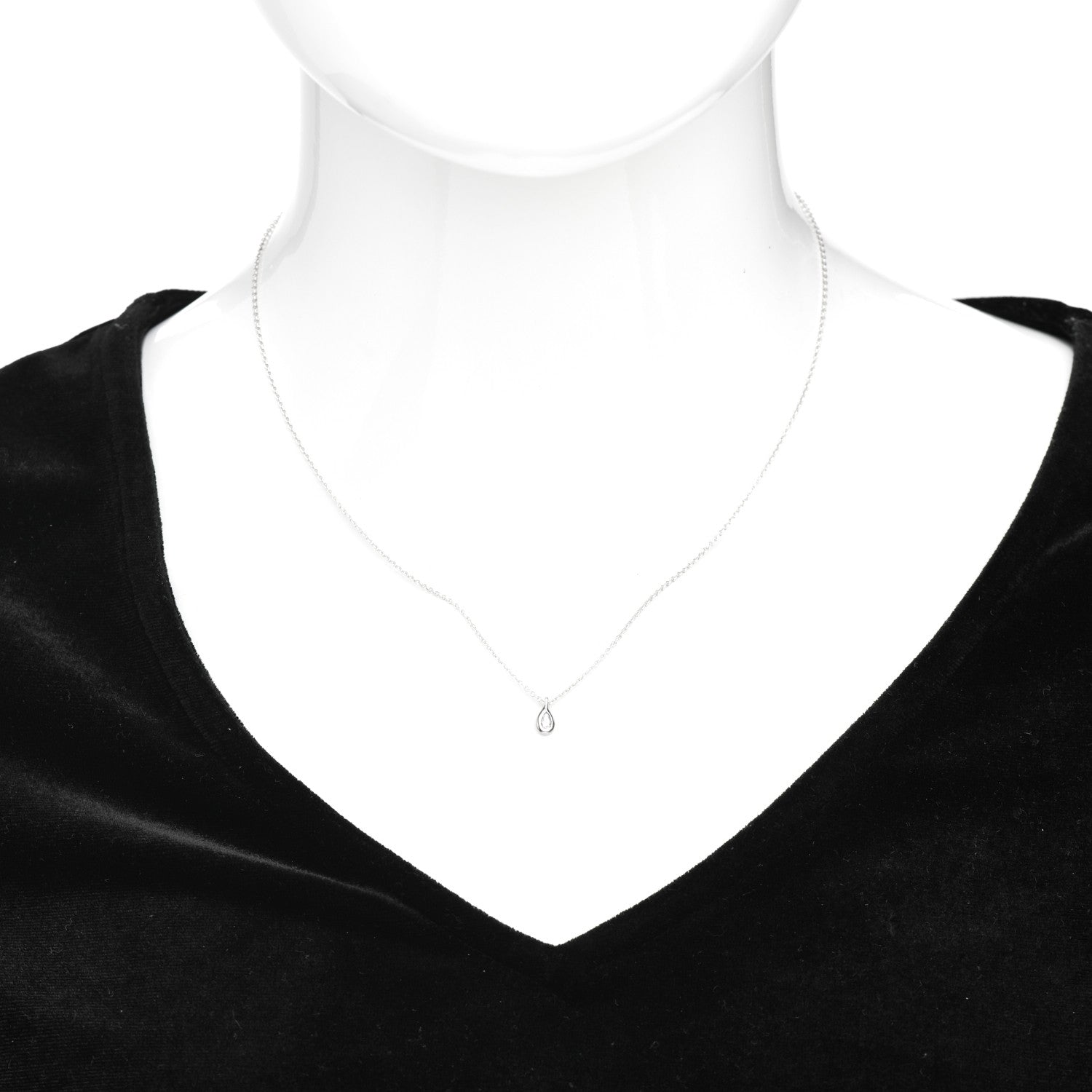 Tiffany Sterling Silver Diamond .07ct Elsa Peretti Pear Shape Diamonds by the Yard Pear-Shaped Pendant Necklace 2 of 4