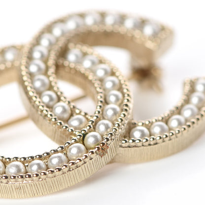 Chanel Pearl CC Brooch Gold 5 of 6