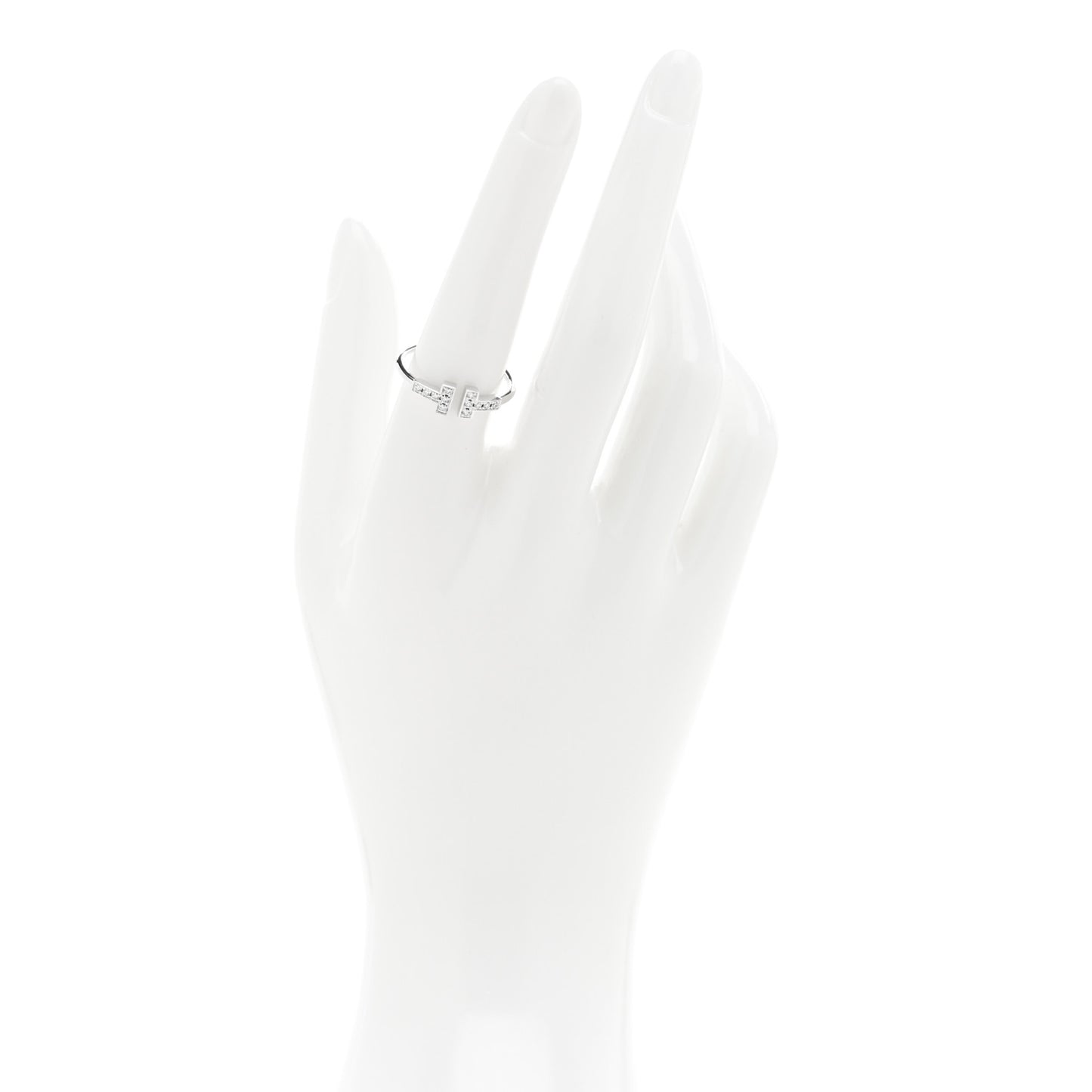 18K White Gold Diamond T Wire Ring 57 8