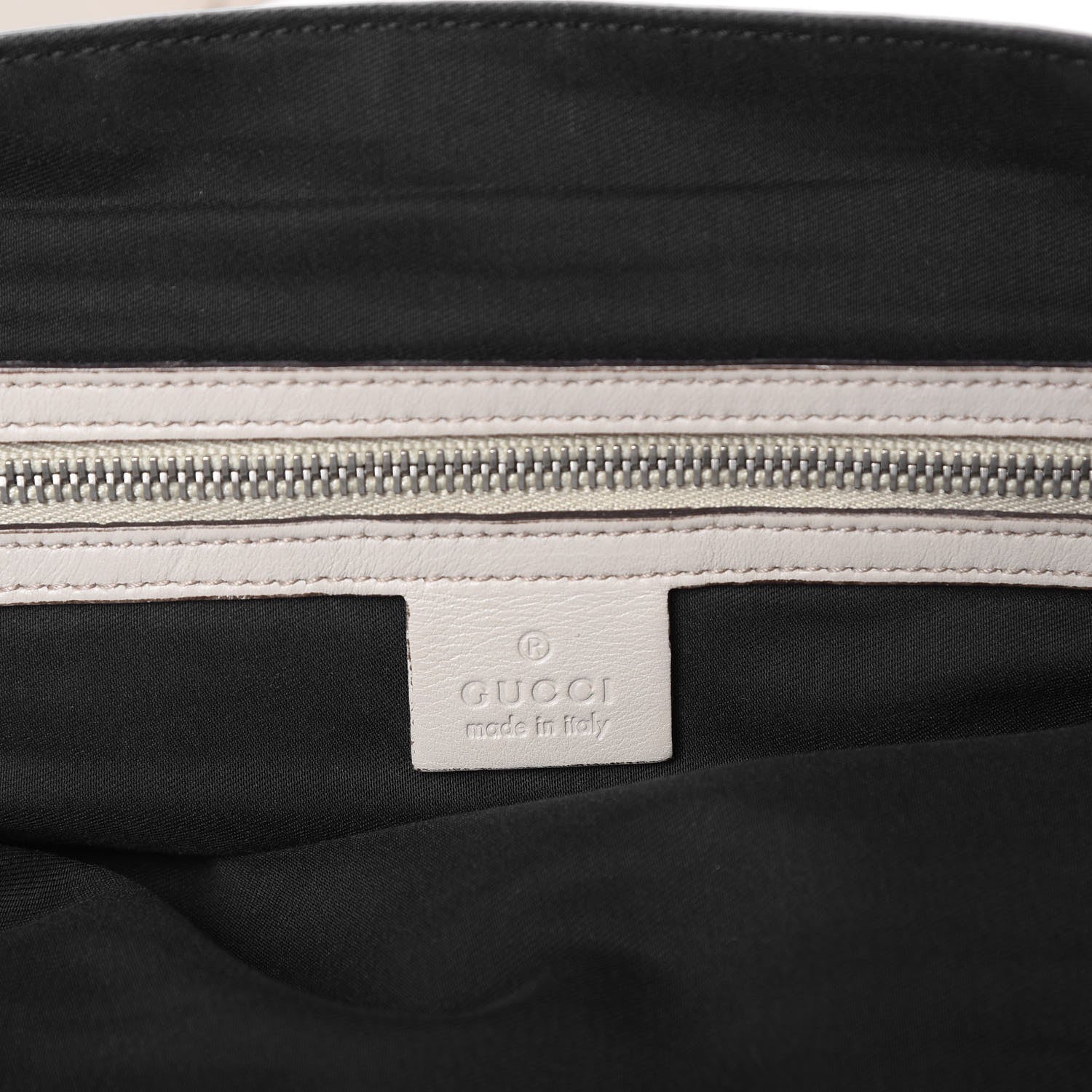 Gucci Guccissima Messenger Bag Ivory 6 of 12