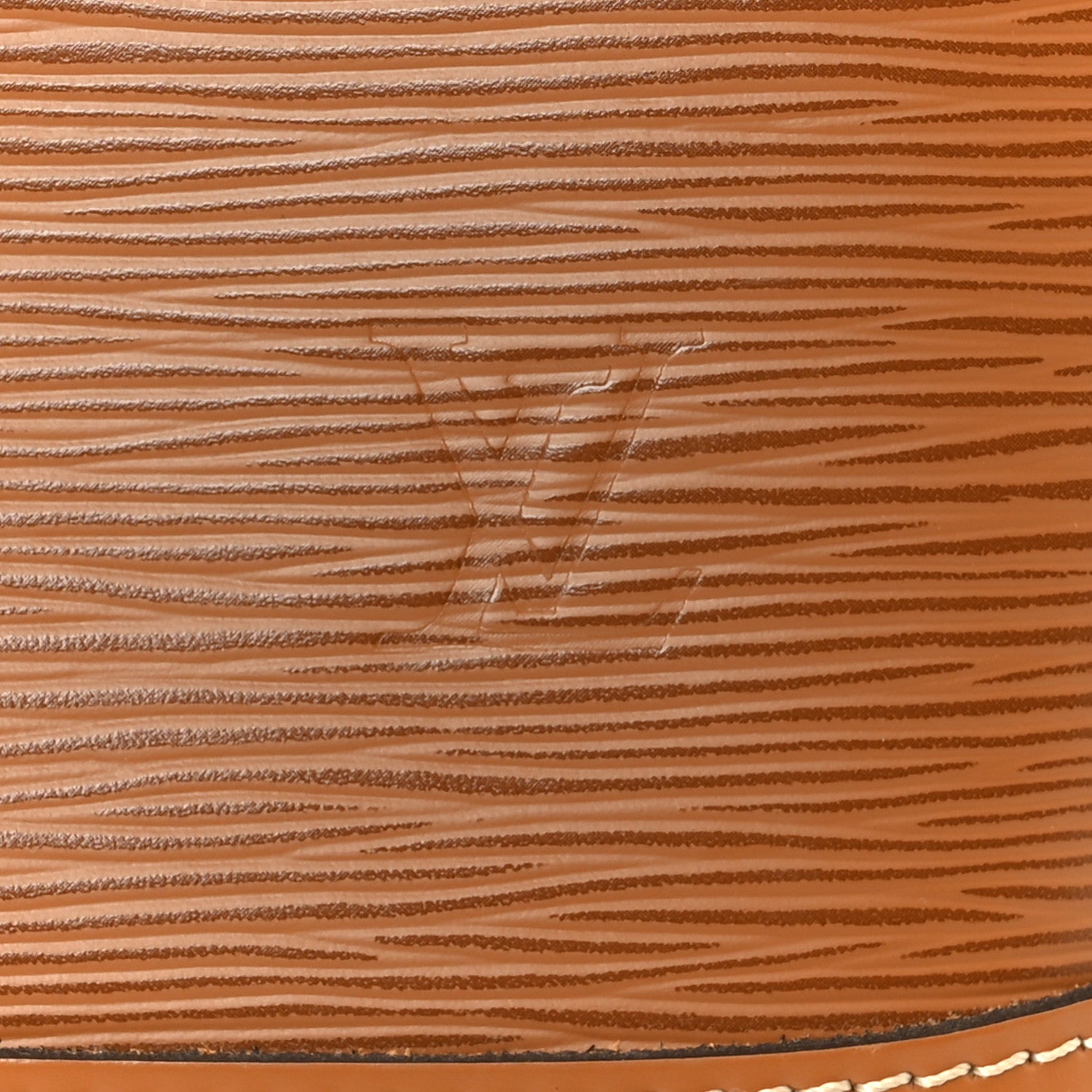 Louis Vuitton Epi Alma PM Cannelle 6 of 11