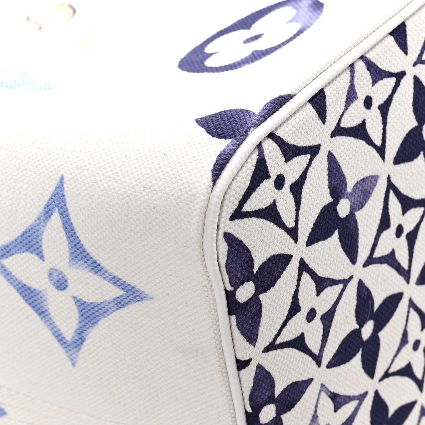 Monogram Canvas By The Pool Hamptons 2.0 Neverfull GM Blue