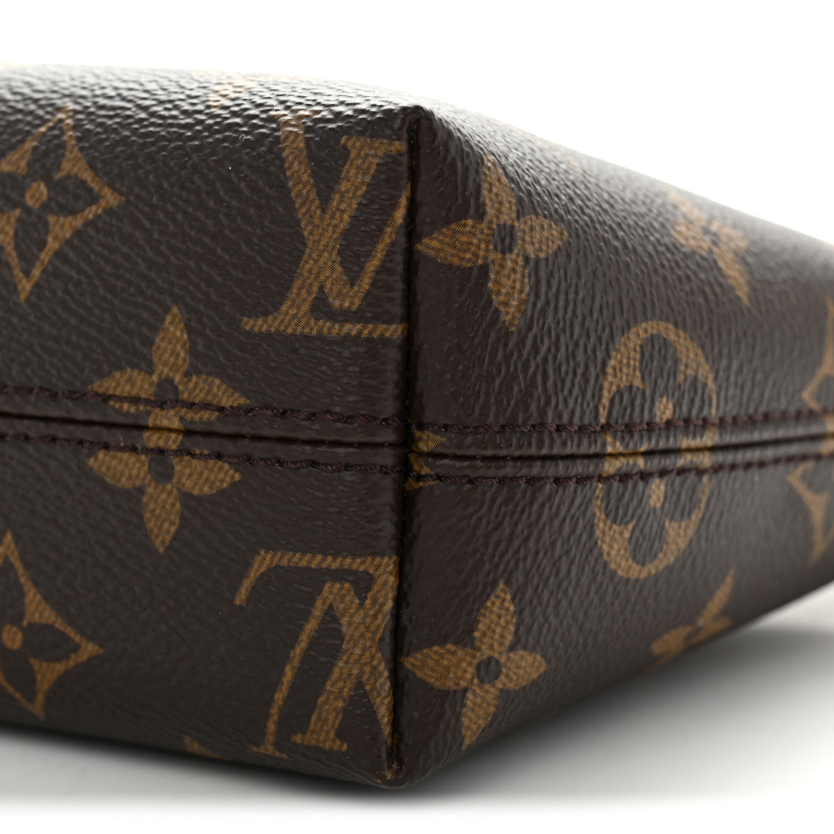 Monogram Hills Pochette