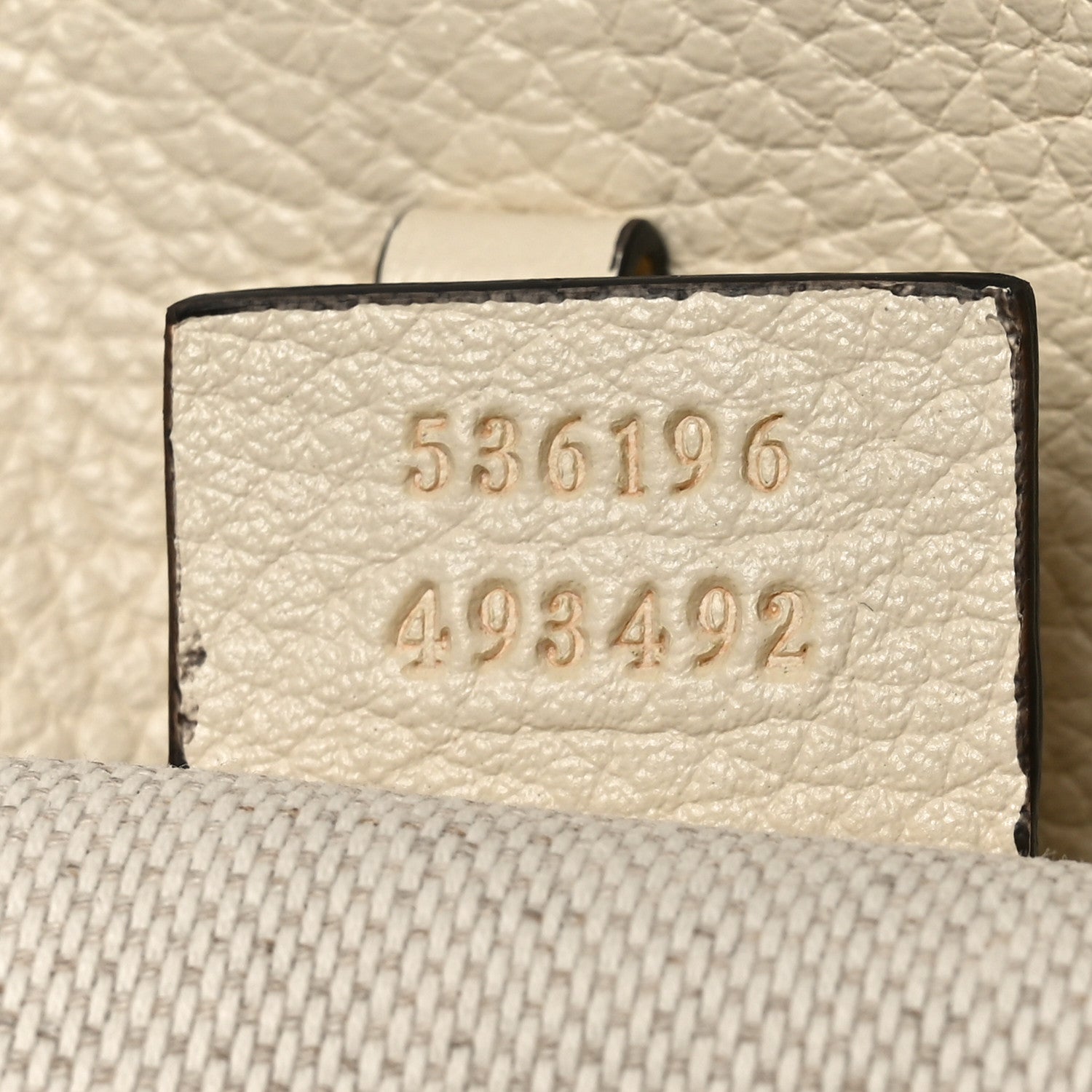 Gucci Pebbled Calfskin Medium Soho Chain Shoulder Bag Off White 7 of 10