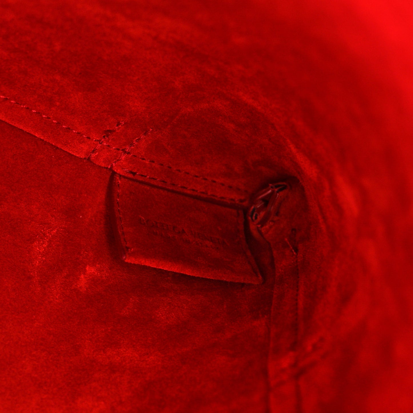 Calfskin Cradle Red