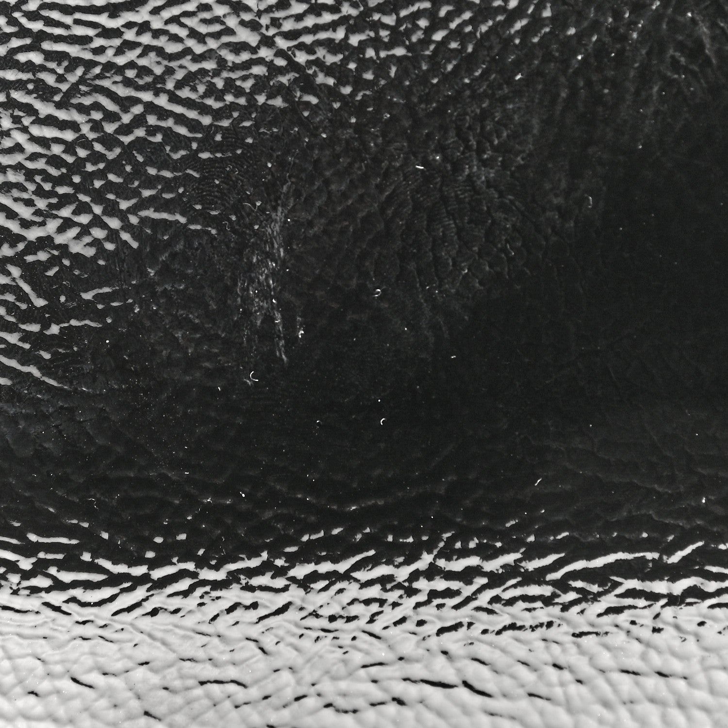 Saint Laurent Textured Patent Monogram Large Belle De Jour Clutch Black 7 of 13
