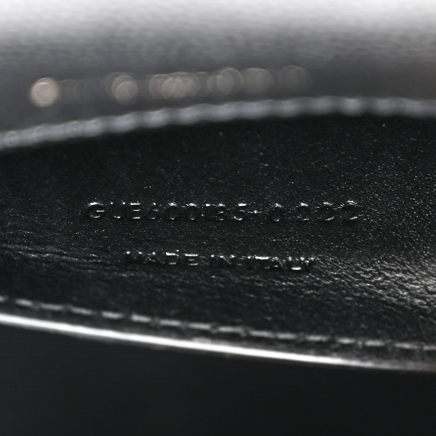 Saint Laurent Grain De Poudre Textured Mixed Matelasse Triquilt Medium Monogram Monochrome Satchel Black 7 of 10