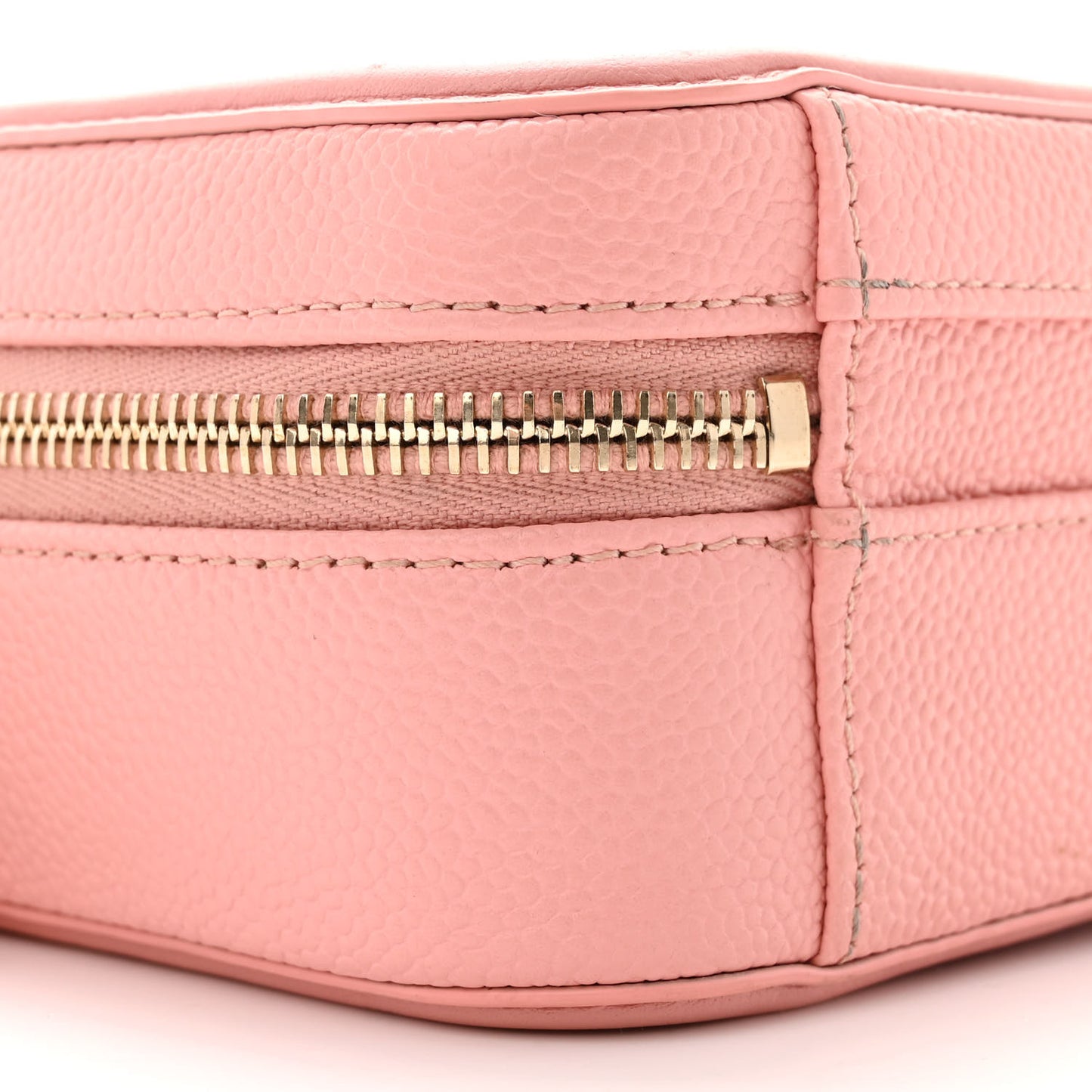 Caviar Quilted Small CC Filigree Vanity Case Pink