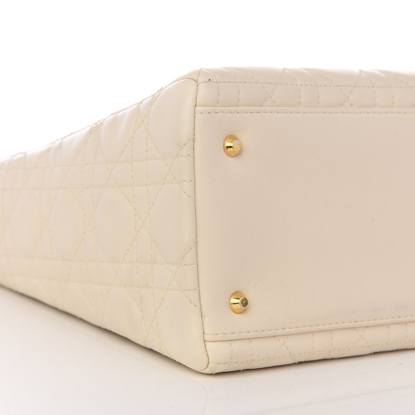 Lambskin Cannage Medium Lady Dior Light Beige