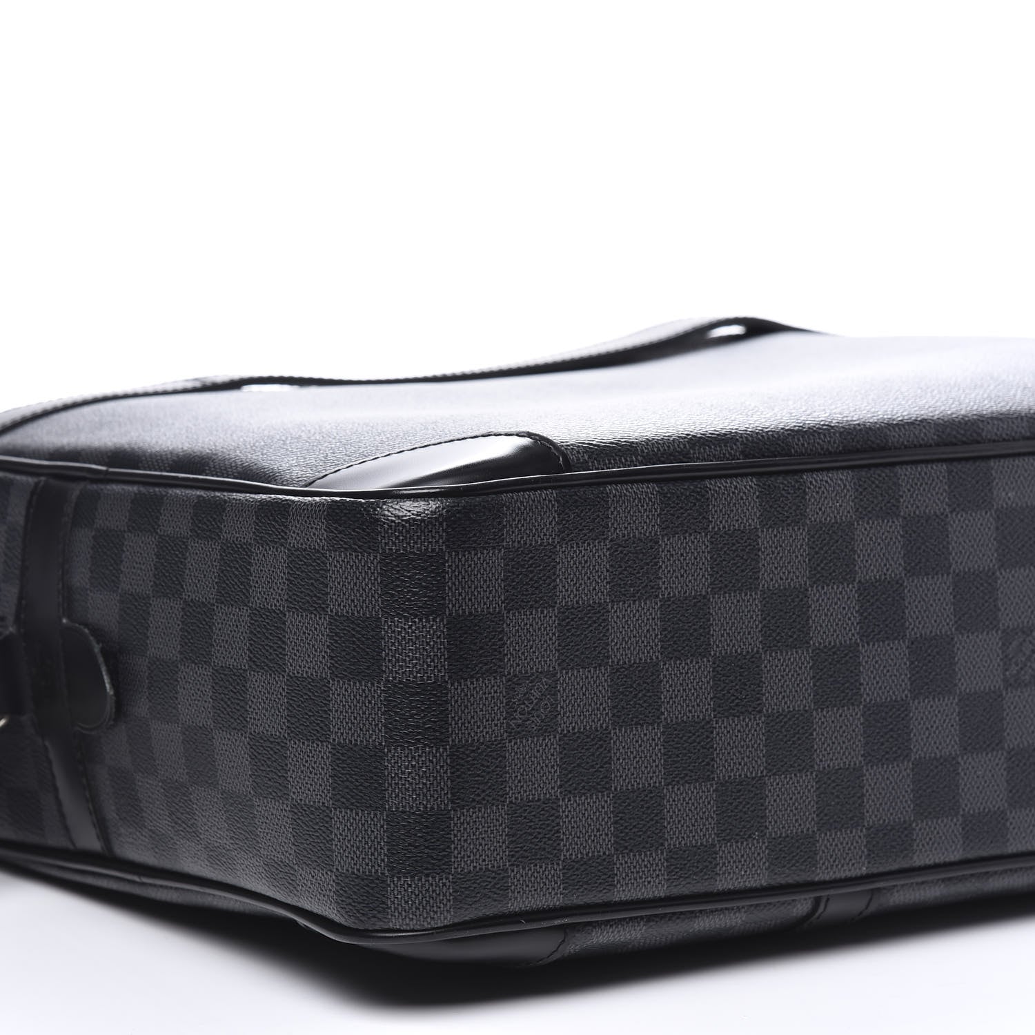 Louis Vuitton Damier Graphite Porte-Documents Voyage GM 7 of 9