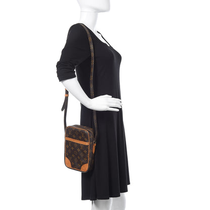 Louis Vuitton Monogram Danube 21 2 of 12
