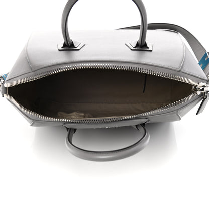 Givenchy Sugar Goatskin Medium Antigona Light Grey 6 of 17