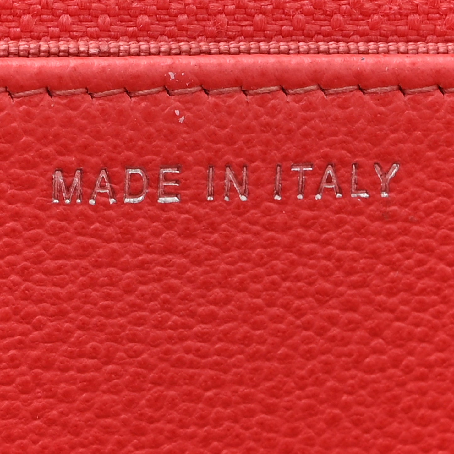 Grained Calfskin Quilted CC Box Wallet On Chain WOC Pink