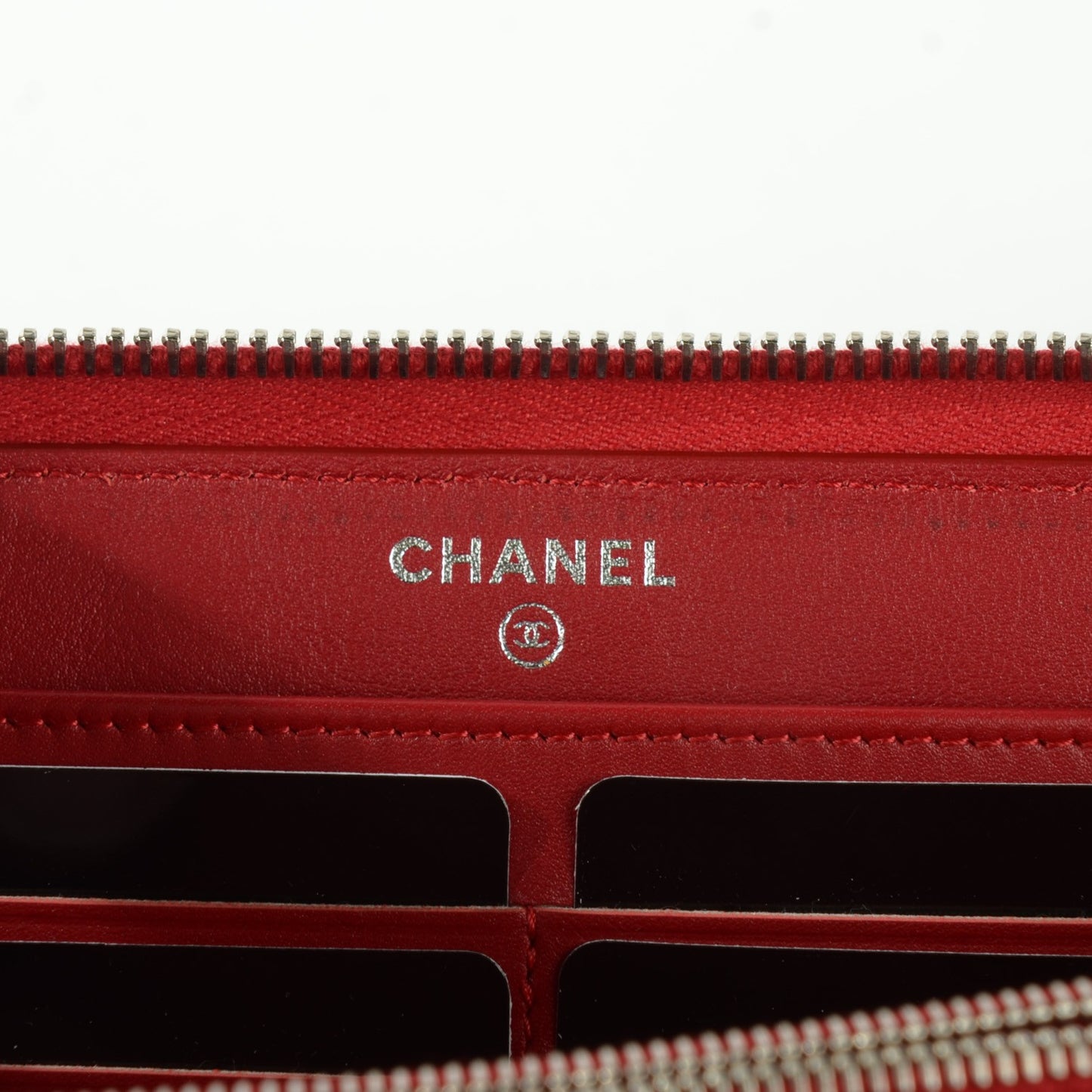 Alligator Large Gusset Zip Around Wallet Red