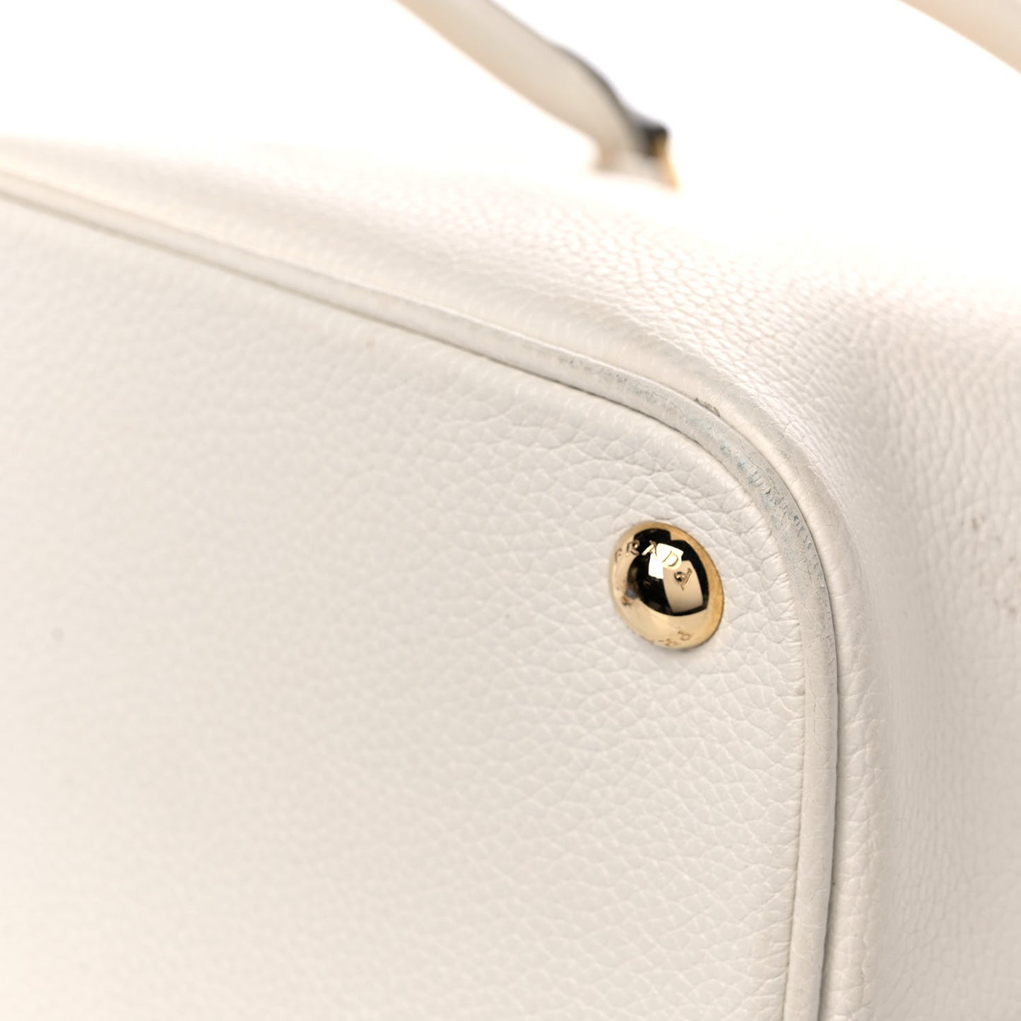 Vitello Daino Shoulder Bag White