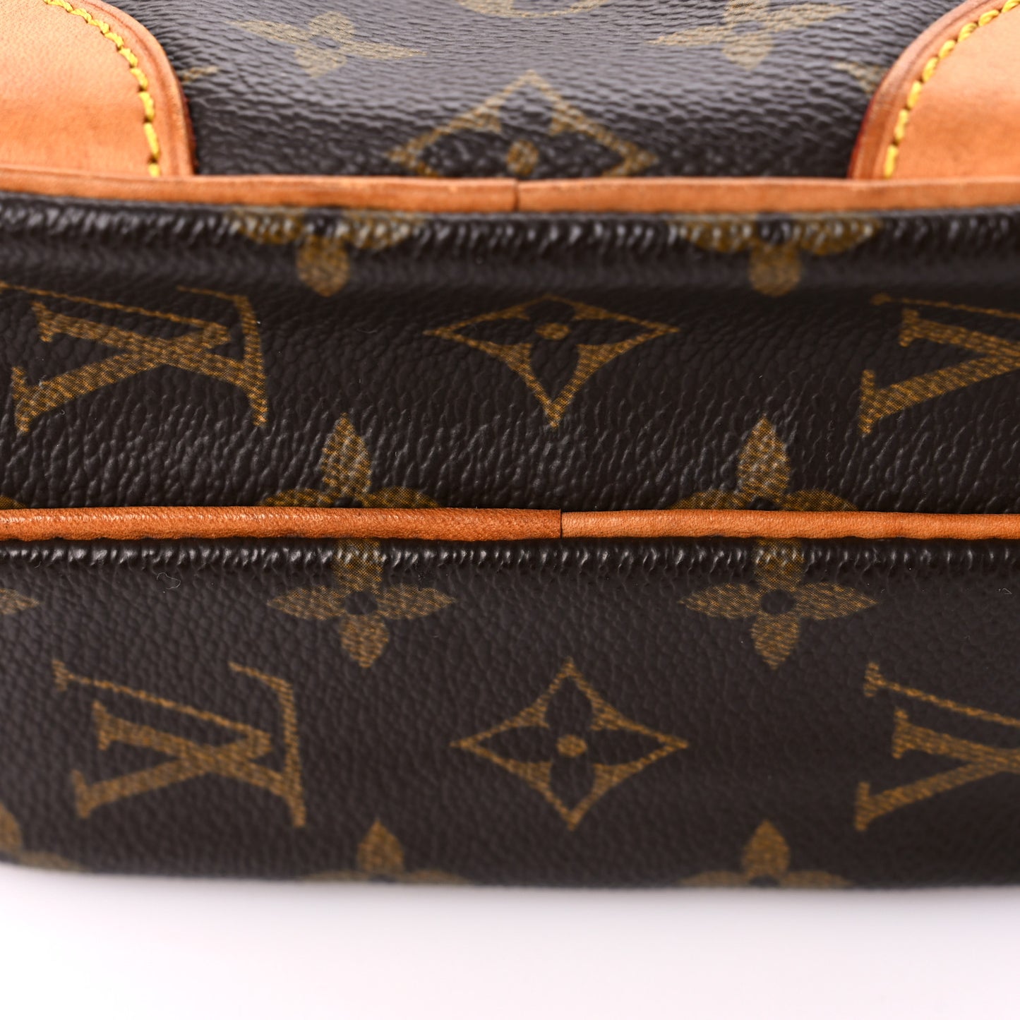 Monogram Amazone
