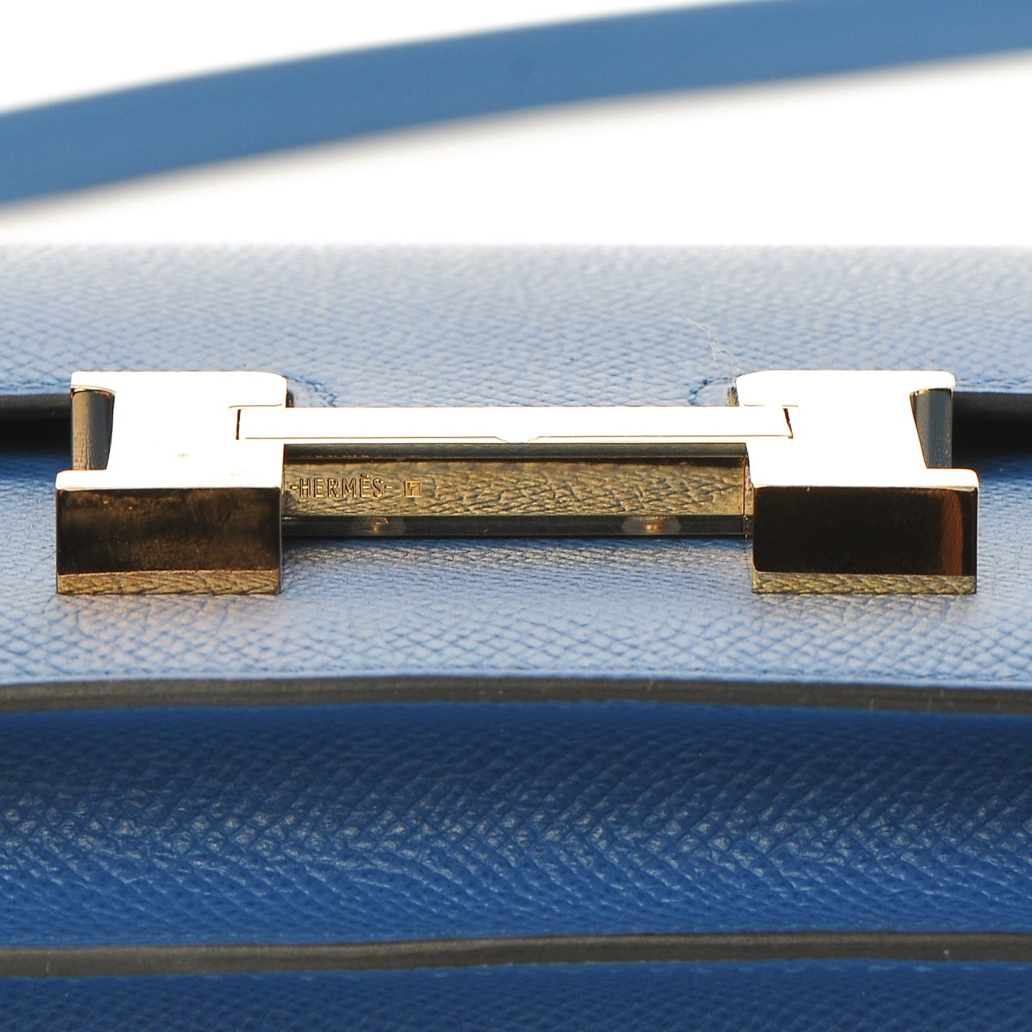 Epsom Constance 18 Bleu Zellige
