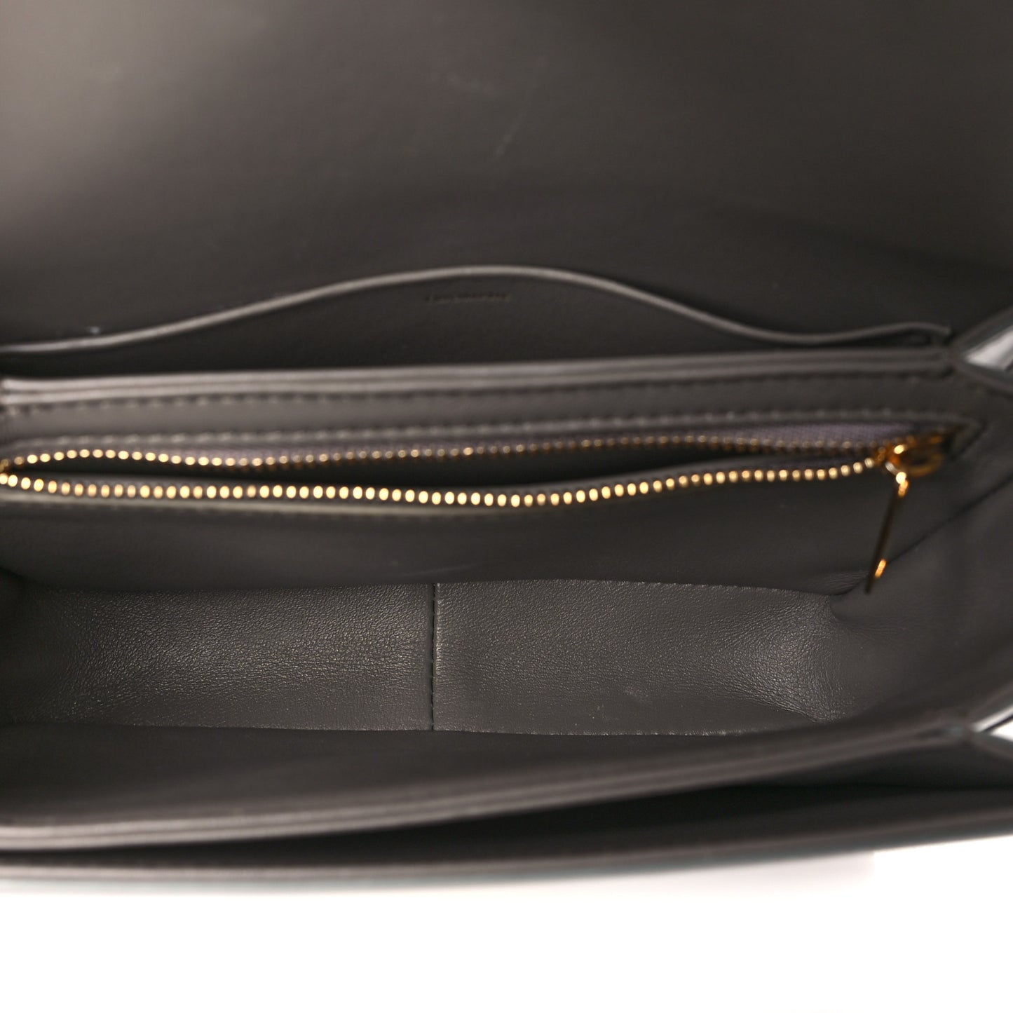 Shiny Calfskin Small Triomphe Pebble