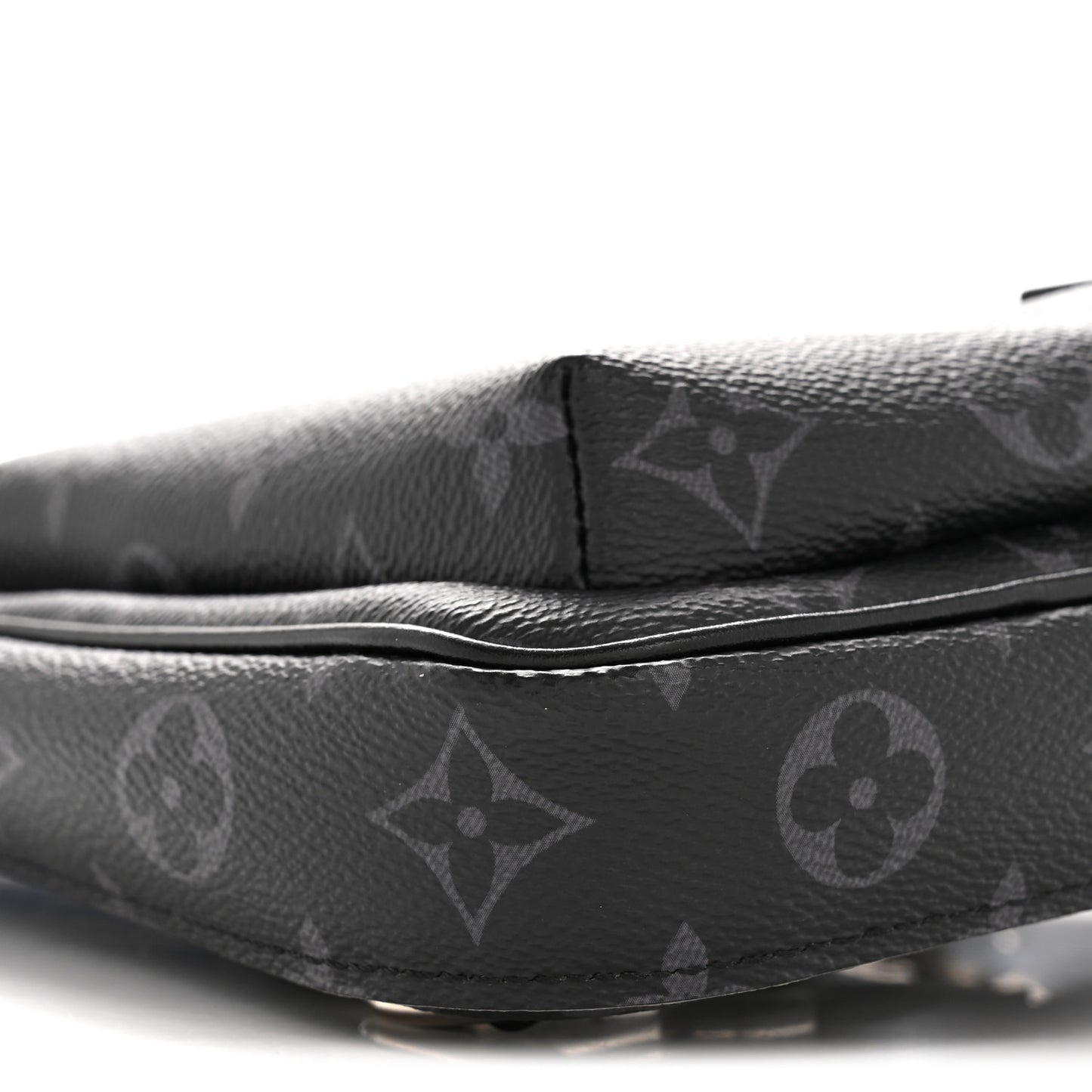 Monogram Eclipse Avenue Slingbag PM
