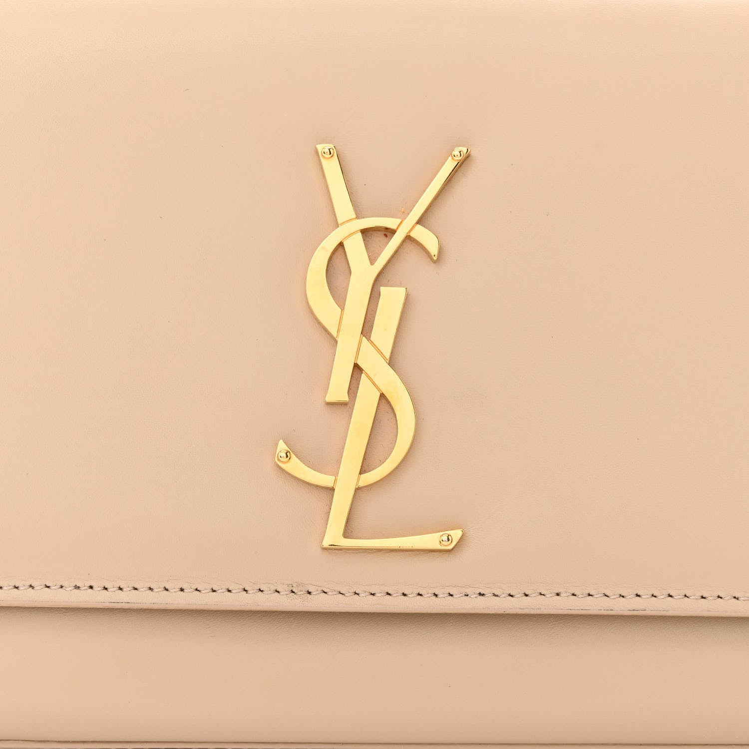 Saint Laurent Smooth Calfskin Classic Monogram Cassandre Clutch Nude 8 of 16