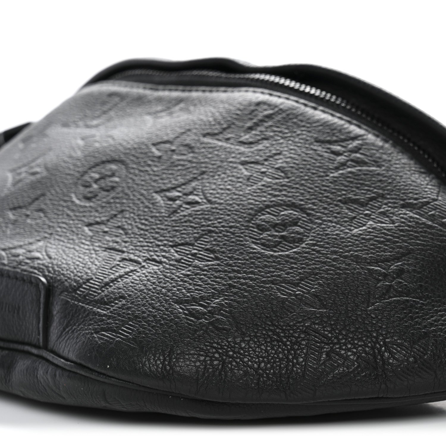 Louis Vuitton Calfskin Monogram Shadow Discovery Bumbag Black 9 of 9