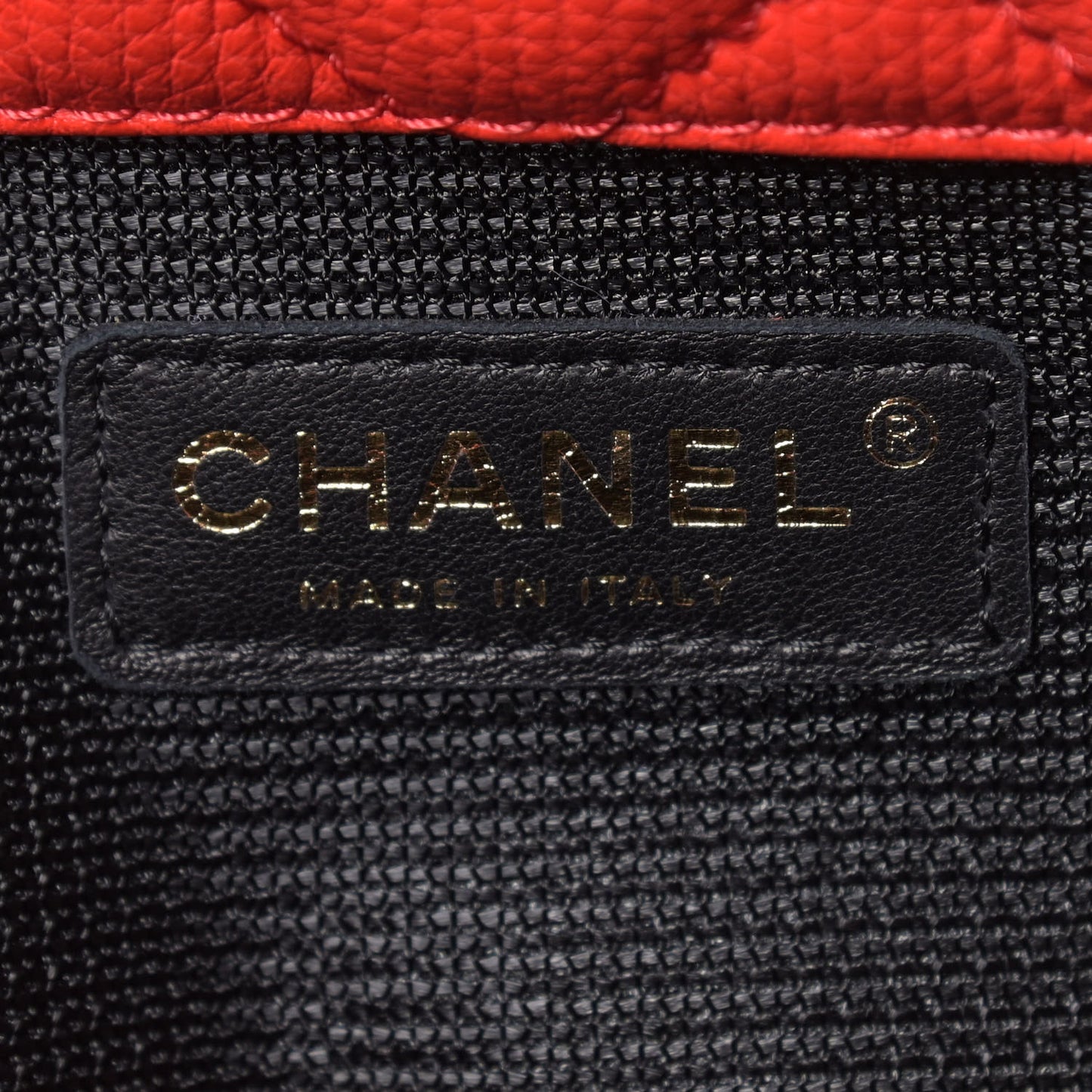 Calfskin Quilted XXL Travel Flap Bag Red