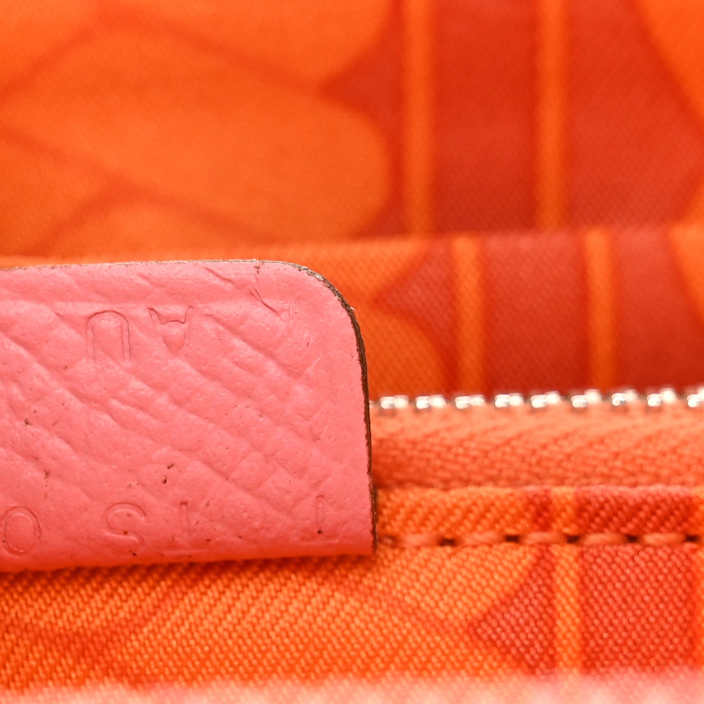 Epsom Silk'In Wallet Rose Confetti