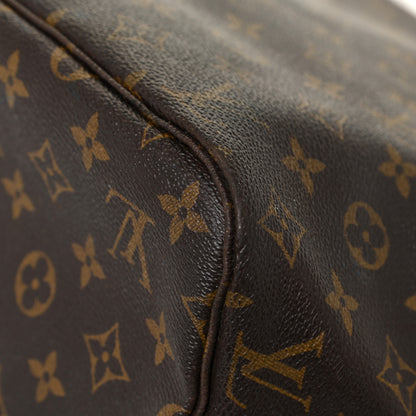 Louis Vuitton Monogram Neverfull MM 31 of 32