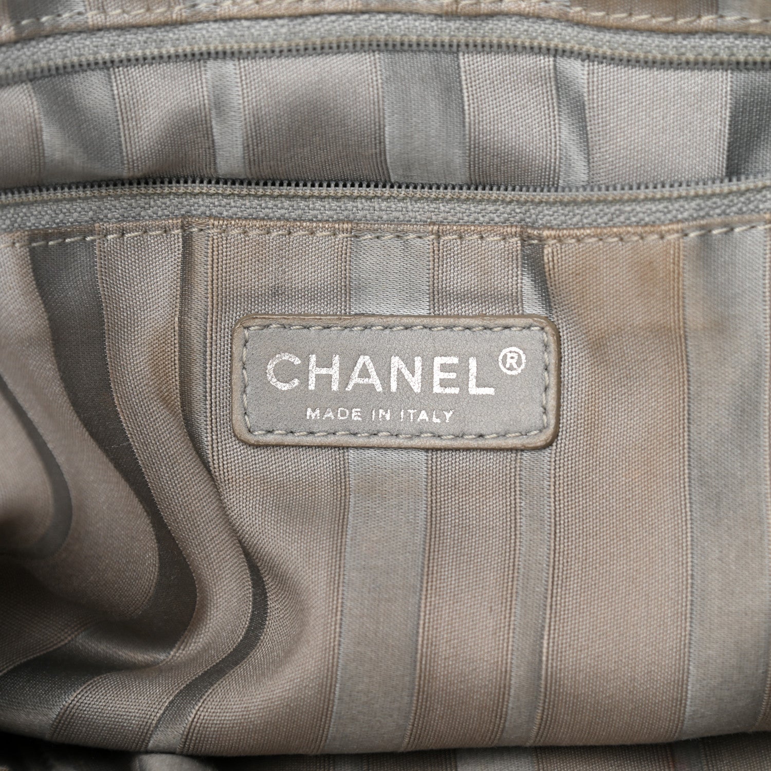 Chanel Denim Large CC Discus Tote Blue 6 of 12