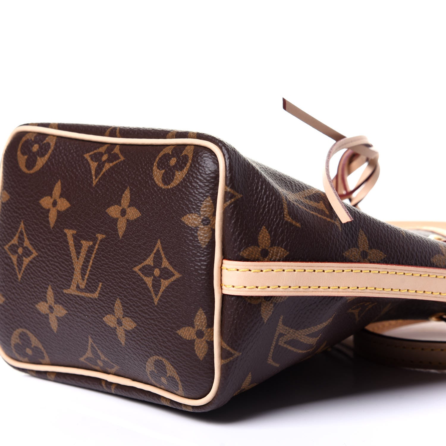Louis Vuitton Monogram Nano Noe 7 of 10