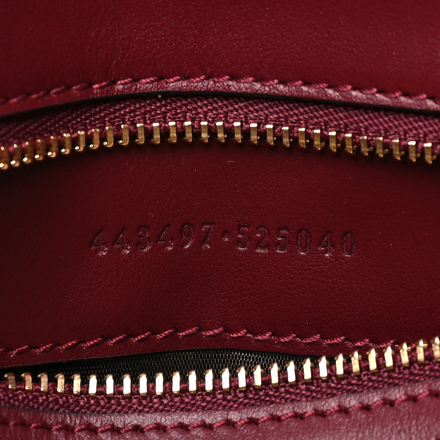 Calfskin Matelasse Medium GG Marmont Shoulder Bag Ancora Red