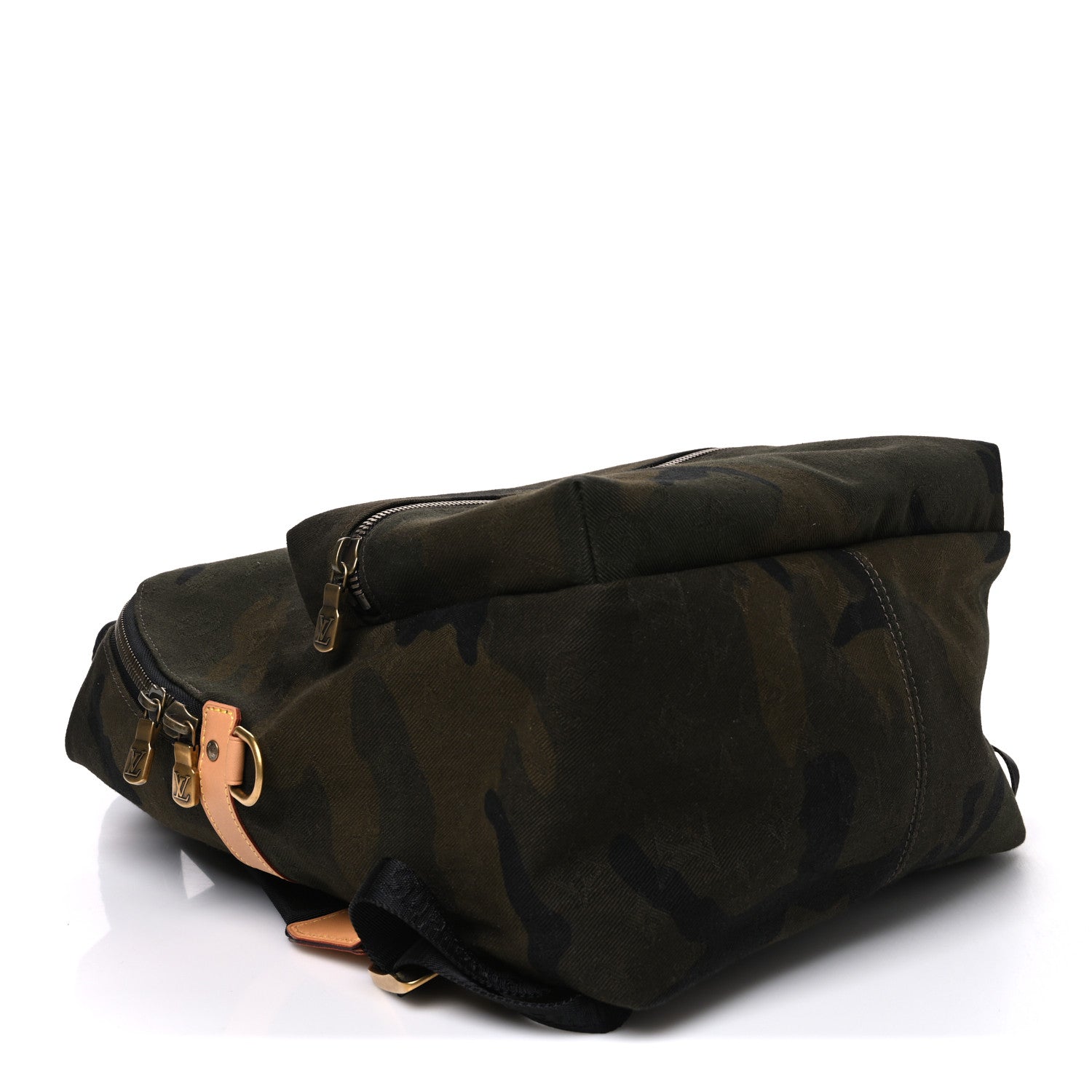Louis Vuitton X SUPREME Canvas Camouflage Apollo Backpack 4 of 10