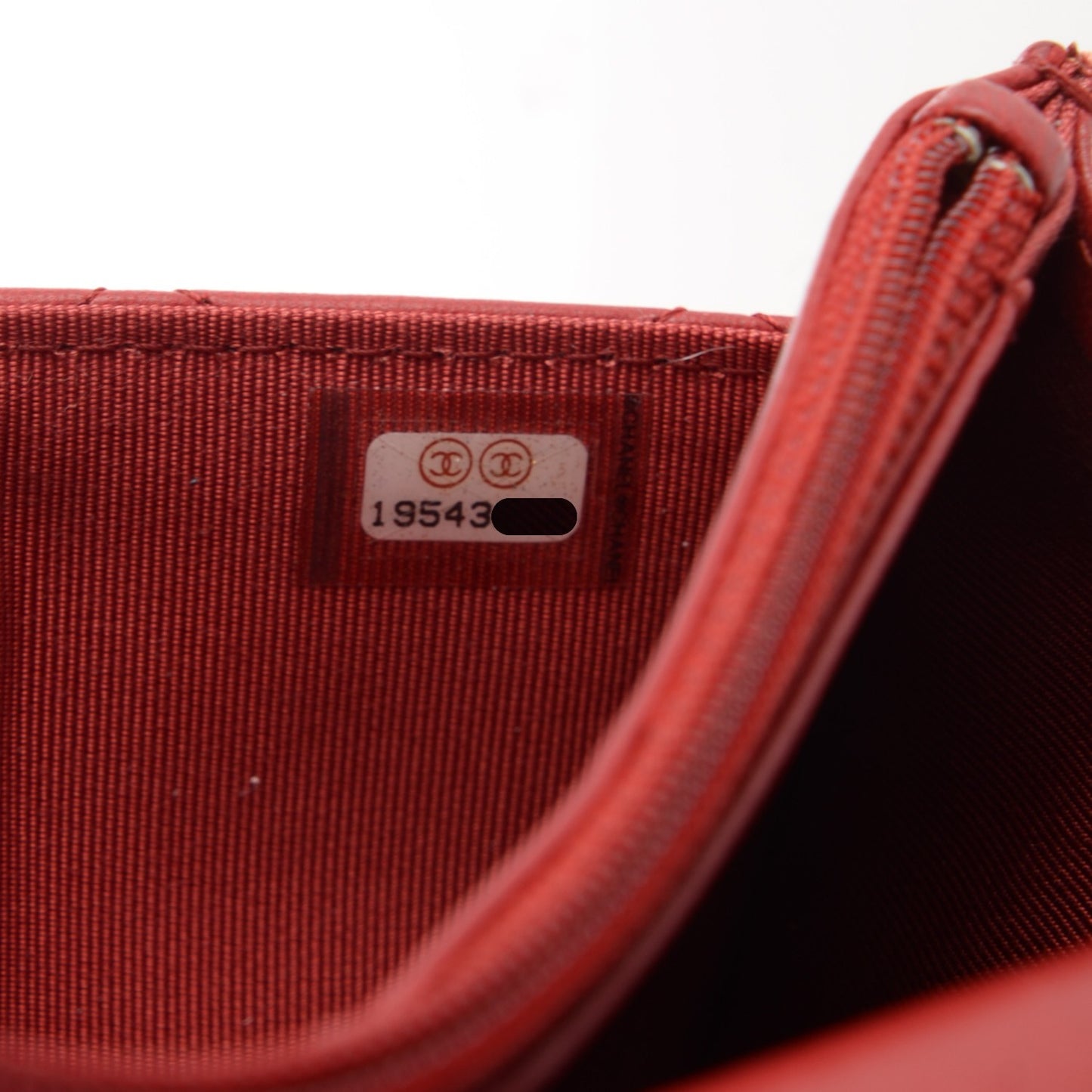 Lambskin Quilted Wallet On Chain WOC Red