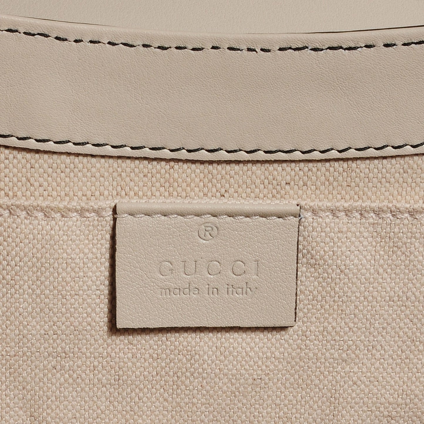 Guccisima Medium Emily Chain Shoulder Bag Off White