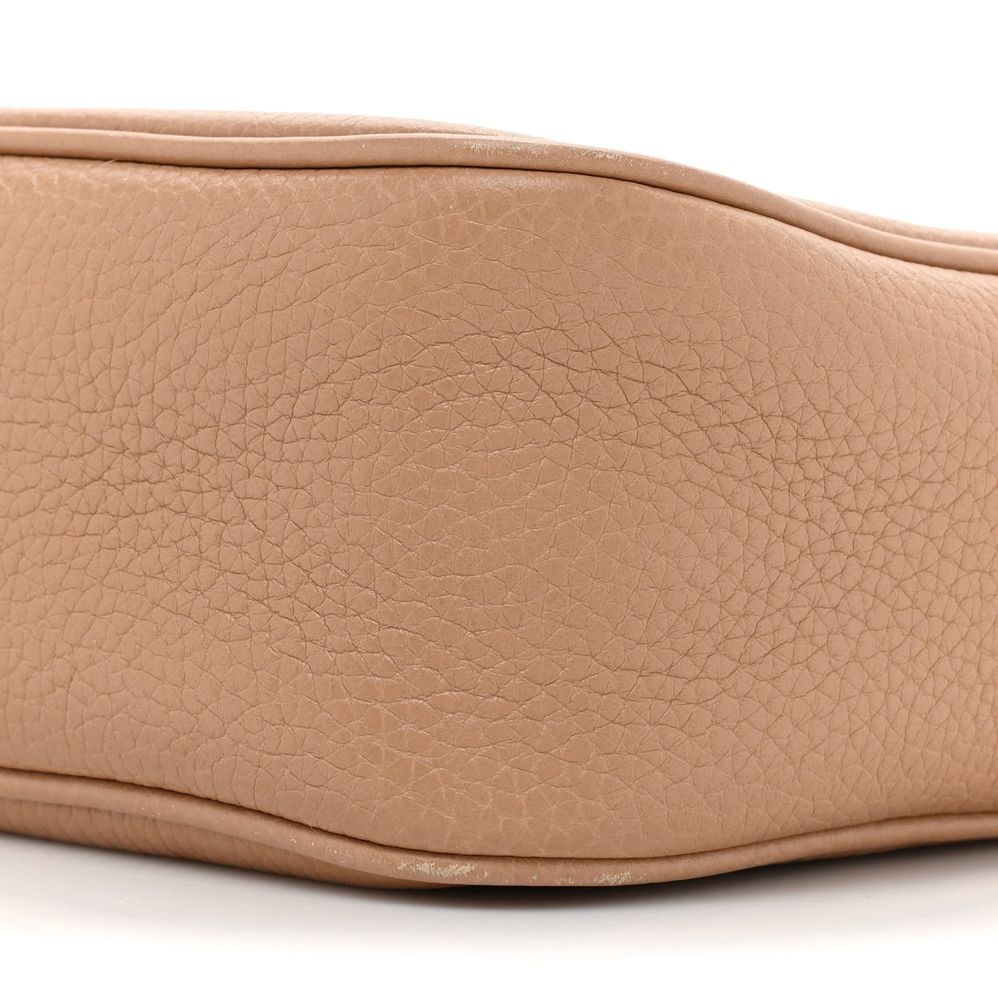 Pebbled Calfskin Small Soho Disco Bag Camelia