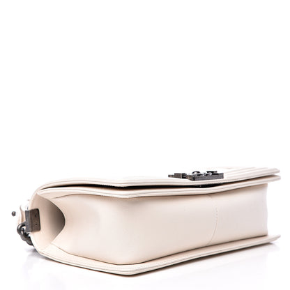 Chanel Caviar Quilted Medium Boy Flap Ivory 3 of 11