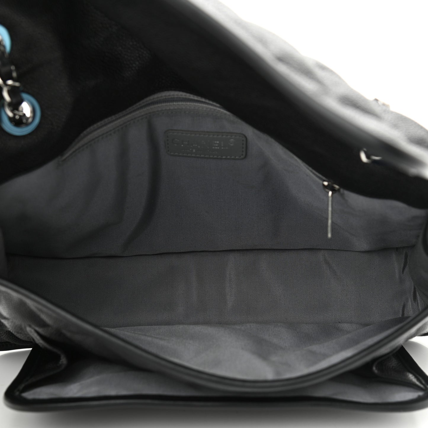 Caviar Quilted Medium French Riviera Flap Black