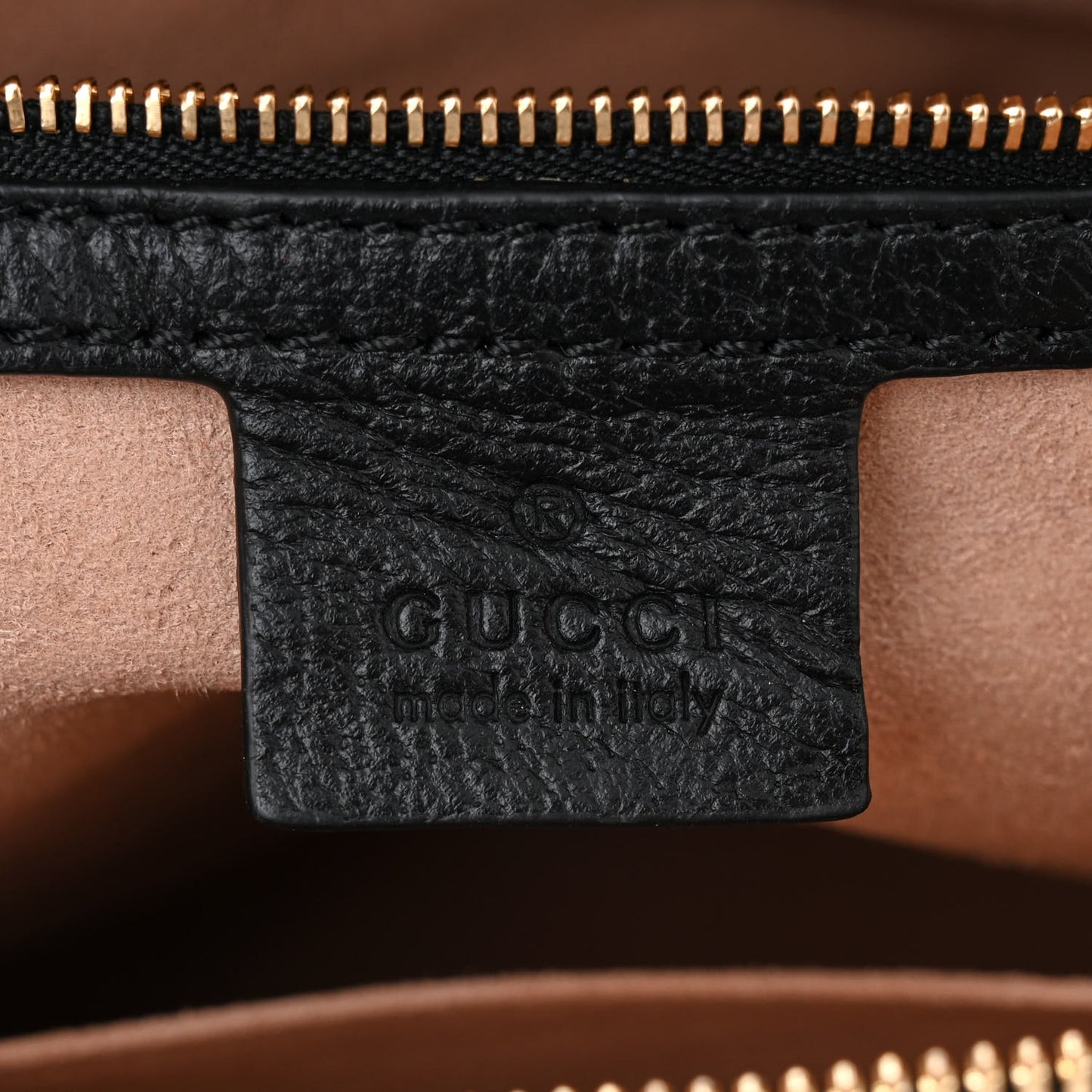 Textured Dollar Calfskin Web Medium Ophidia Boston Black